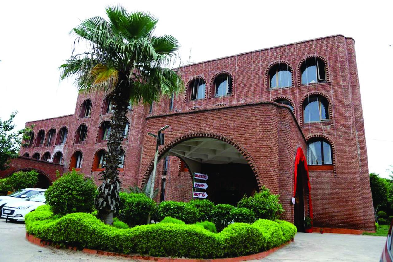 Magsons Resorts Vrindavan Kosi Екстер'єр фото