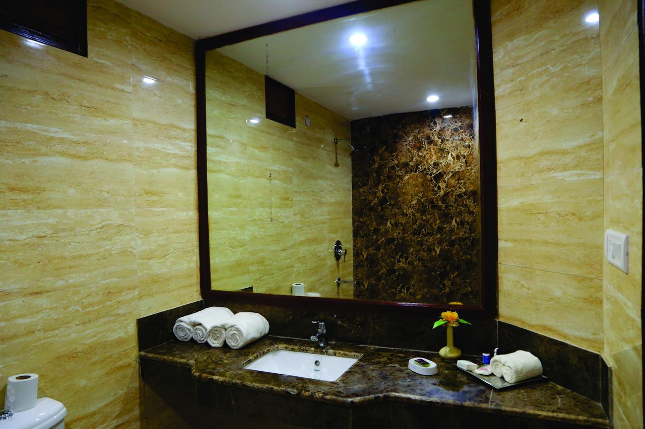 Magsons Resorts Vrindavan Kosi Екстер'єр фото
