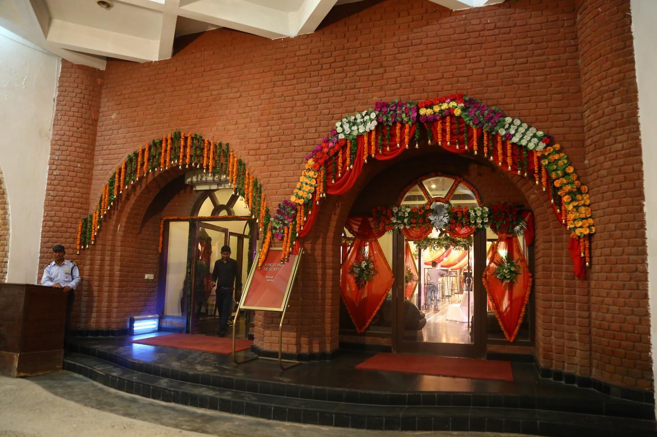 Magsons Resorts Vrindavan Kosi Екстер'єр фото