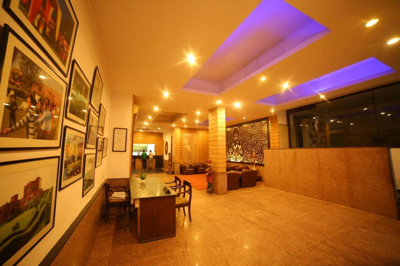 Magsons Resorts Vrindavan Kosi Екстер'єр фото